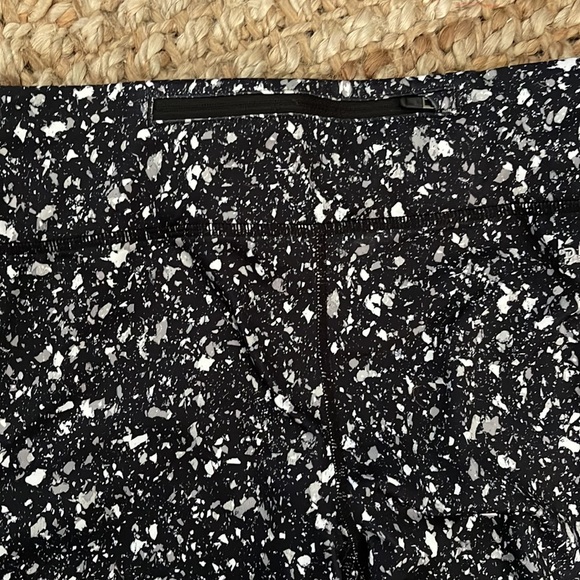 NIKE DRI-FIT LEGGINGS - Picture 5 of 6